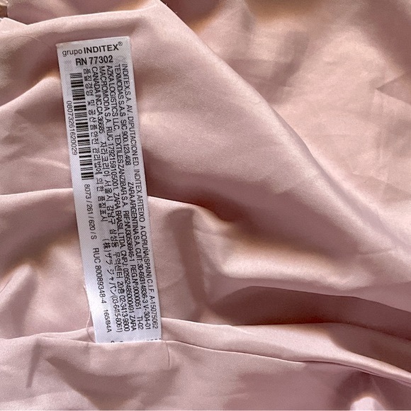 Zara Pink Metallic Shine Hooded Puffer Jacket. - Picture 4 of 7